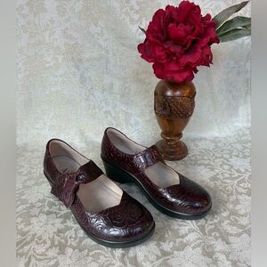 Alegria Ella Wine Rosette Mary Jane Heels